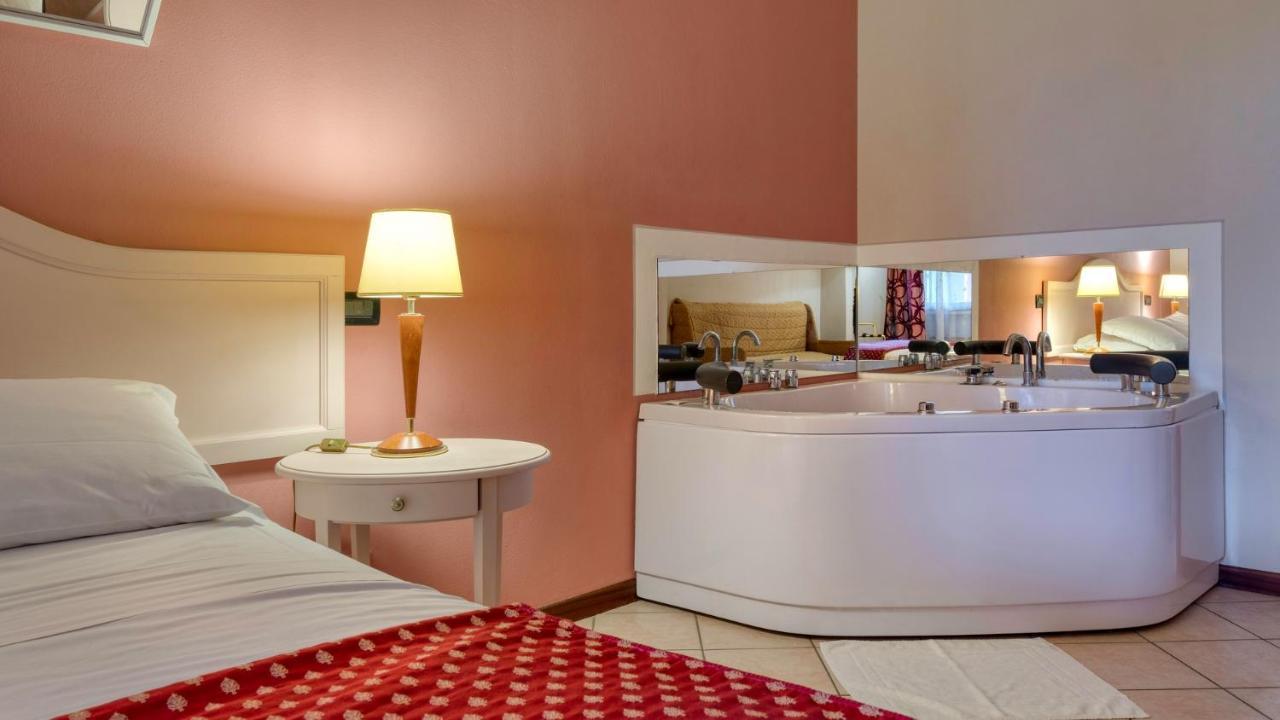 Primotel Brescia Exteriör bild