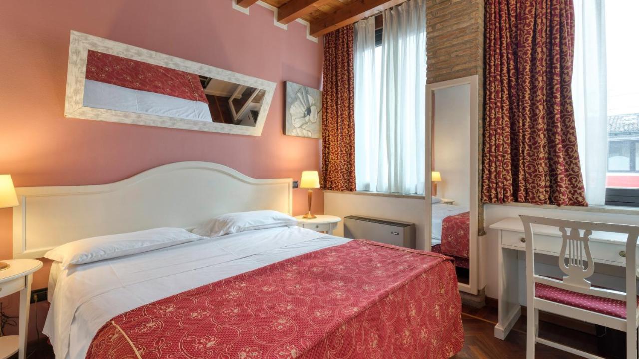 Primotel Brescia Exteriör bild