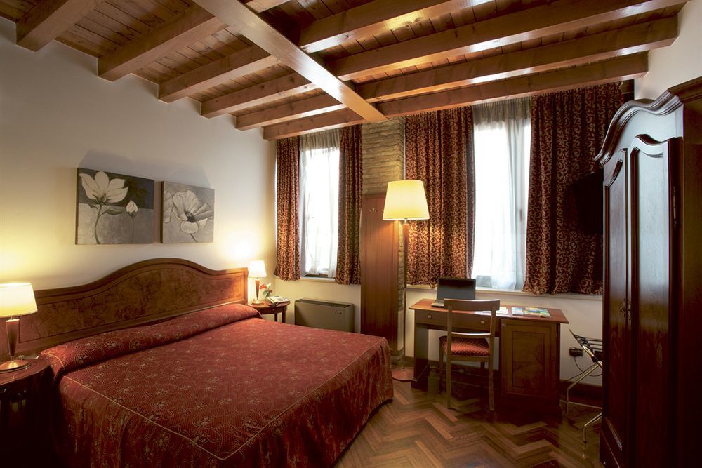 Primotel Brescia Exteriör bild