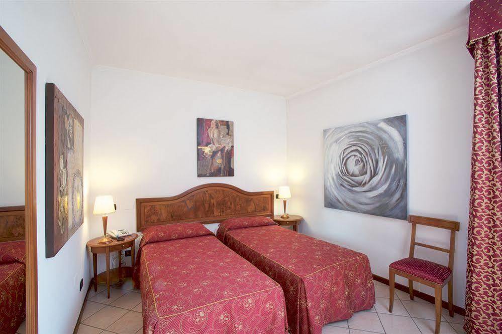 Primotel Brescia Exteriör bild